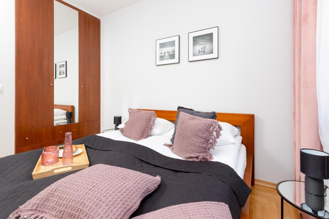 Mokotow Apartment Bluszczanska By Noclegi Renters 바르샤바 외부 사진